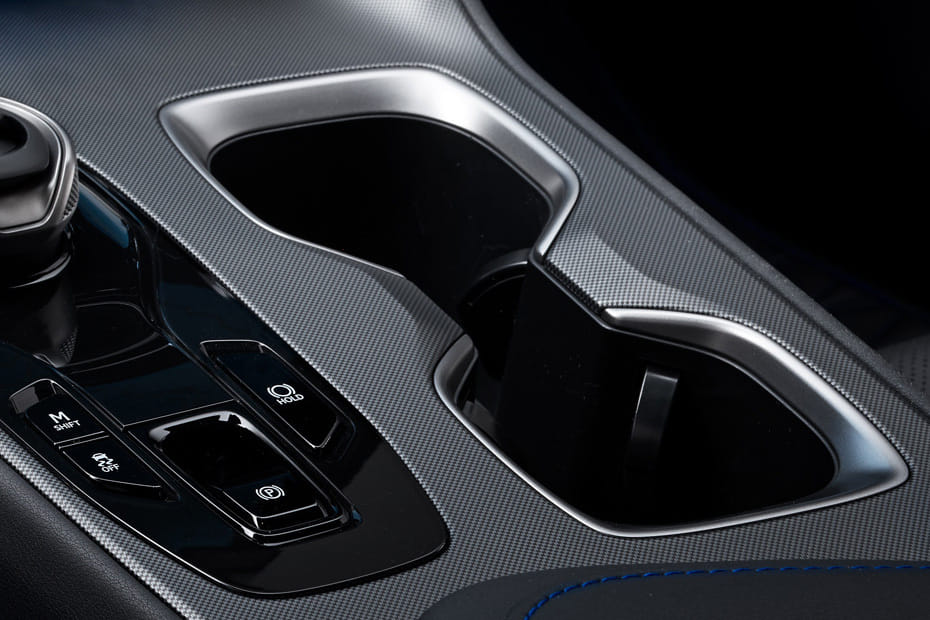 آر زد Cup Holders