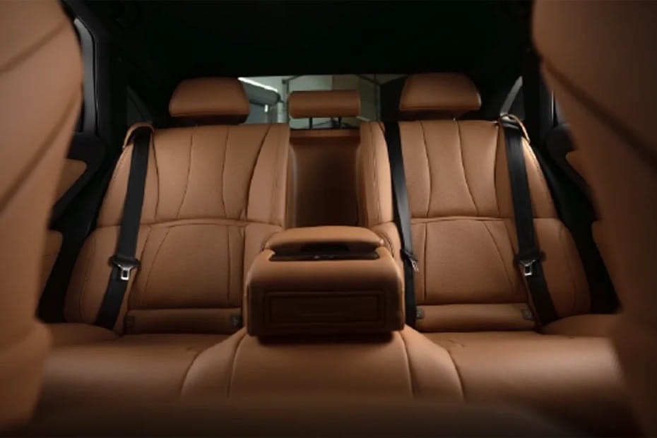 Lexus LS Rear Seats