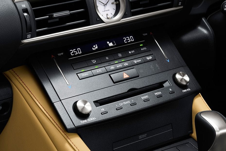 Side AC Controls of لكزس RC