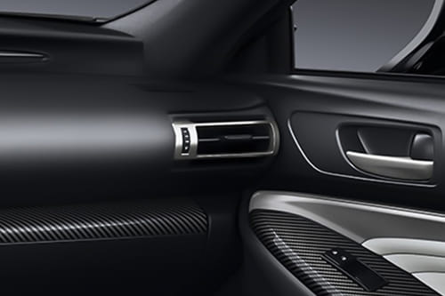 RC F Front Side Ac Vents