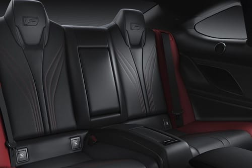 لكزس RC F Rear Seats