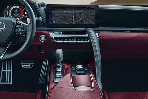  2026إل سي Center Console