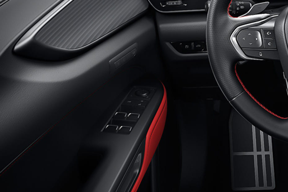 Lexus NX Drivers Side In Side Door Controls