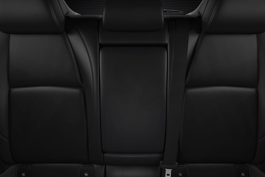 مازدا سي اكس-30 Rear Seats