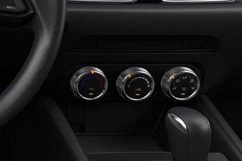 Front AC Controls of مازدا سي اكس-5