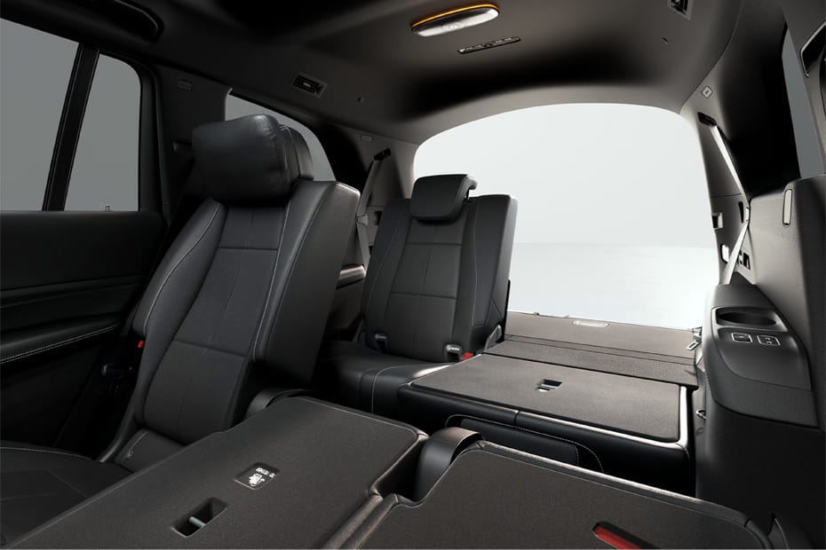 Folding Seats of مرسيدس بنز الفئةجي ال اس