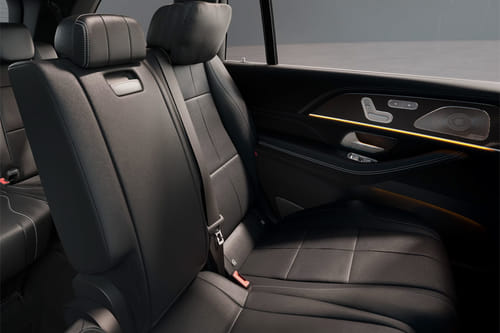 مرسيدس بنز الفئةجي ال اس Rear Seats