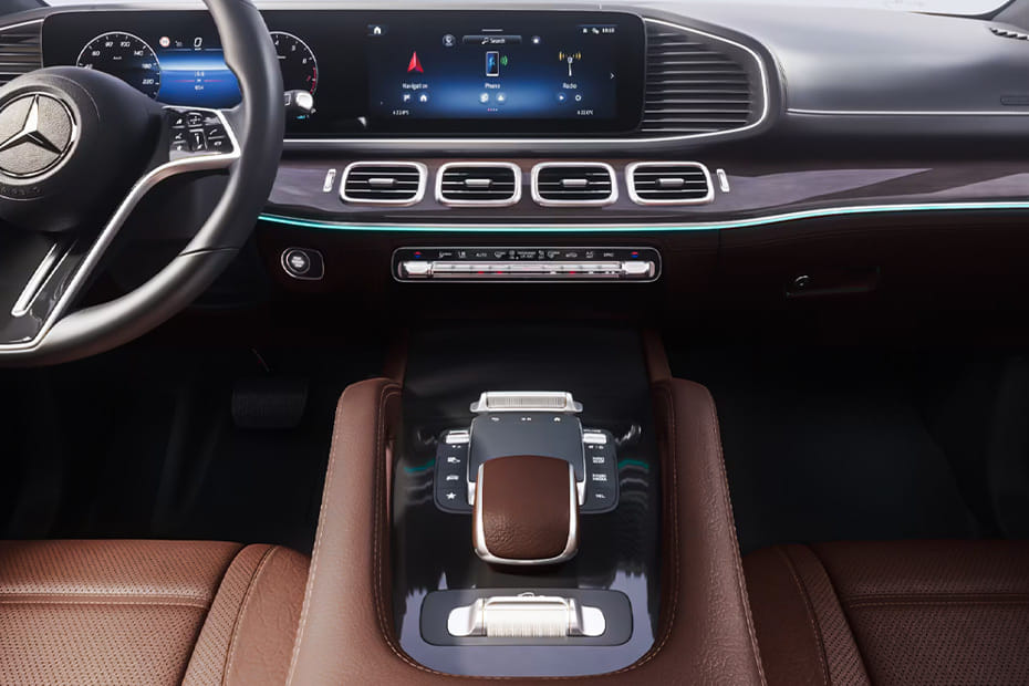 الفئة جي أل إي كوبيه Center Console