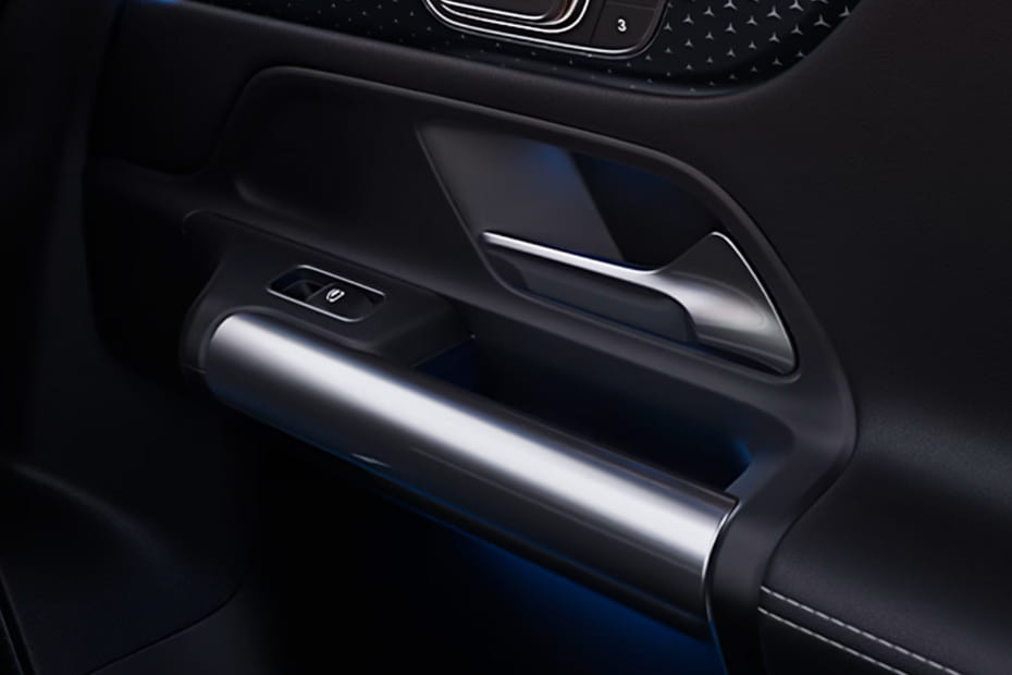 door handle interior of مرسيدس بنز EQA
