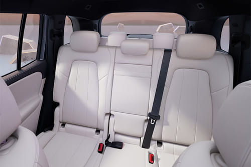 مرسيدس بنز EQB Rear Seats