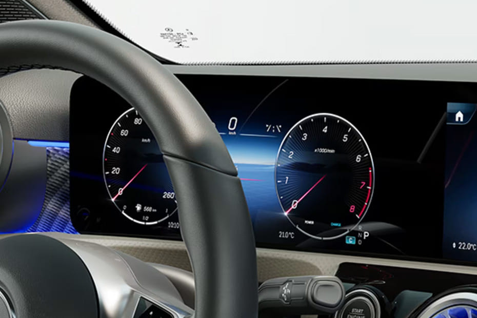 إيه إم جي إيه-كلاس سيدان TachoMeter