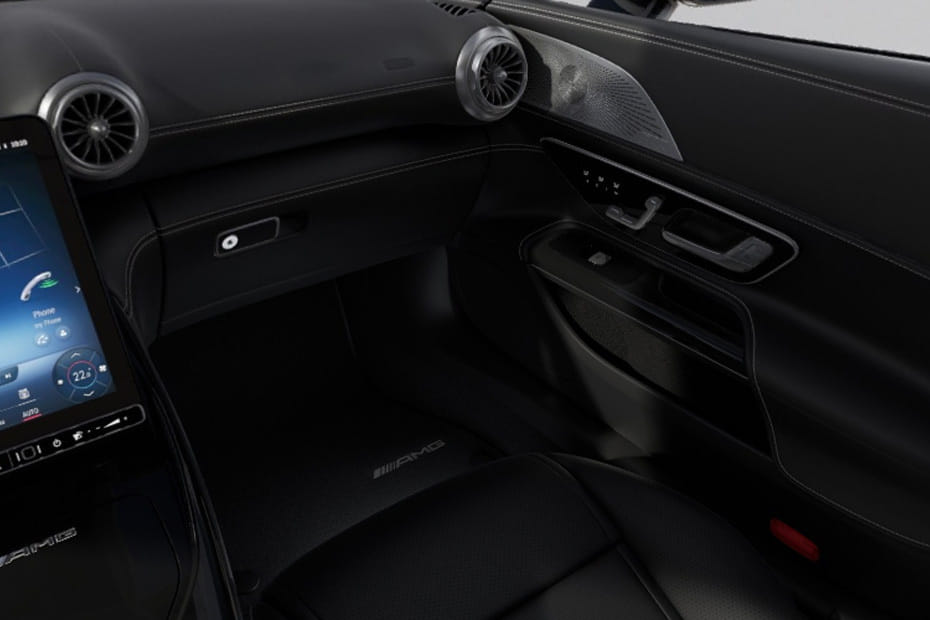 Mercedes-Benz AMG SL 2026  Passengers View