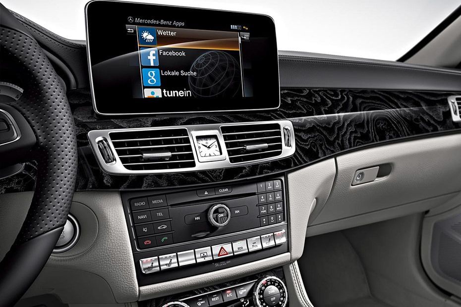  الفئة سي أل أس كوبيه Center Console