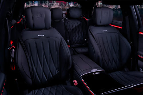 مرسيدس بنز أس  كلاس سيدان Front And Rear Seats Together