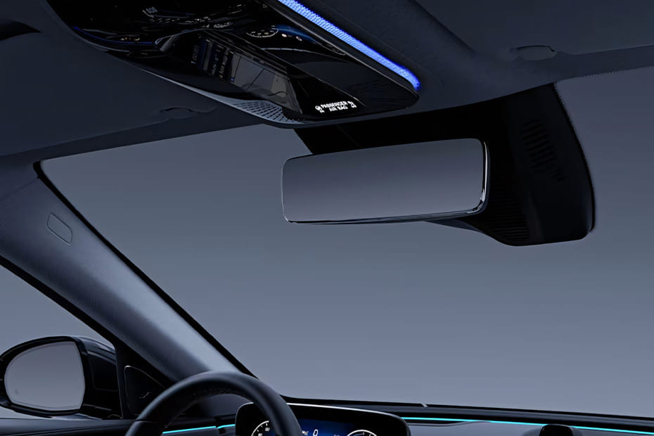 E-Class Sedan Courtesy Lamps