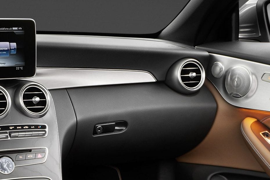 الفئة سي كابريوليه Front Side Ac Vents