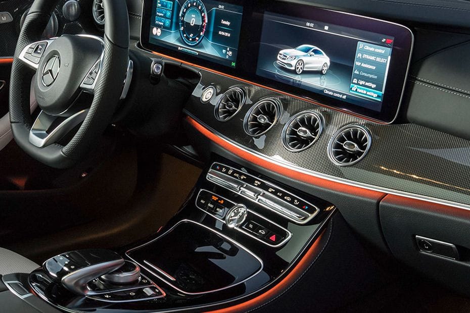 الفئة - إي كوبيه Center Console