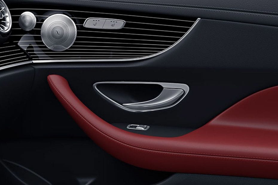 door handle interior of مرسيدس بنز الفئة - إي كوبيه