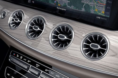 الفئة - إي كوبيه Front Ac Vents