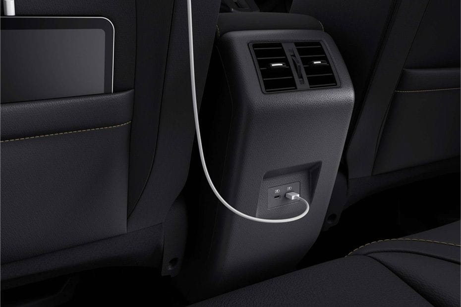 Xforce Rear AC Controls