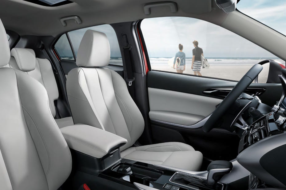 Eclipse Cross Front Seats