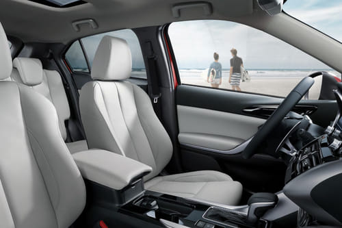 Eclipse Cross Front Seats