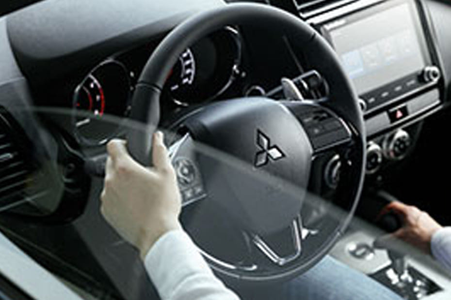 ميتسوبيشي ASX Steering Wheel