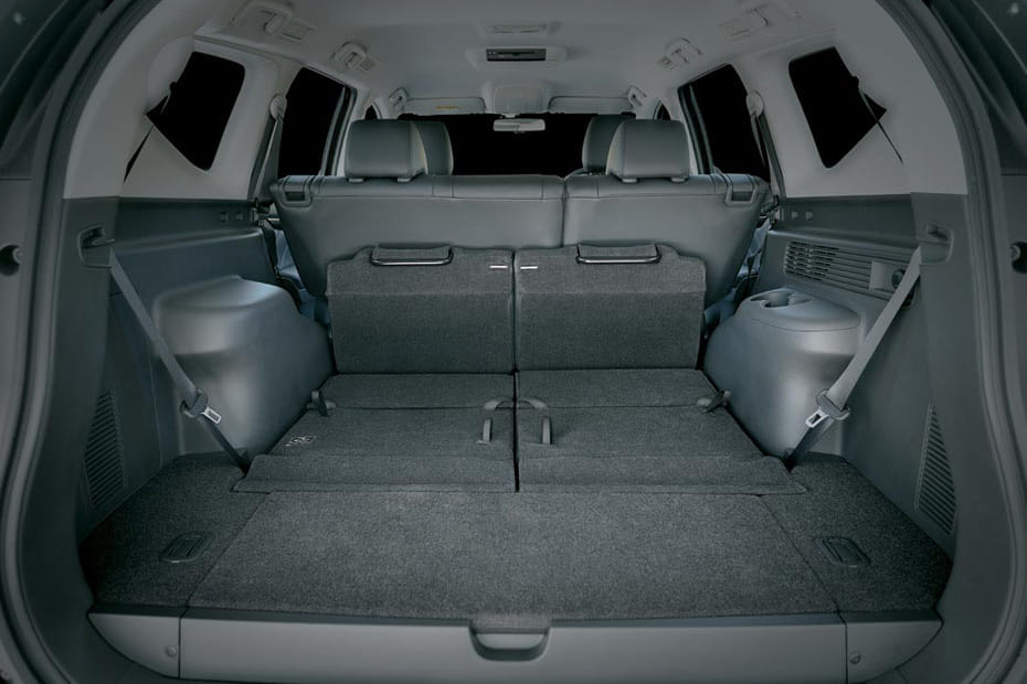 Folding Seats of Mitsubishi Montero Sport
