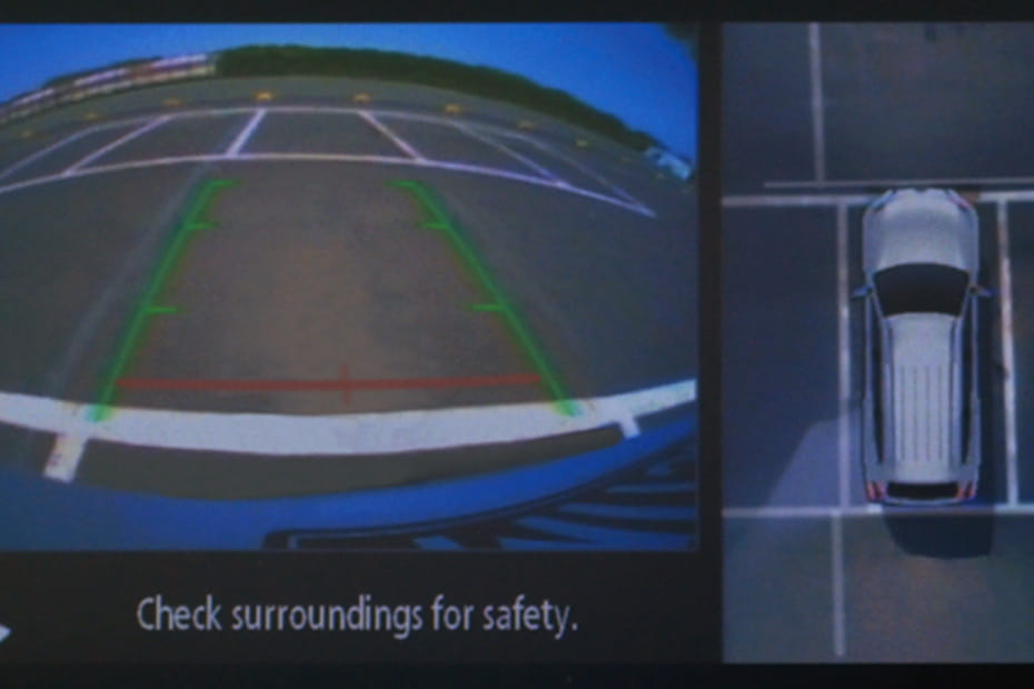 Montero Sport Parking Assist