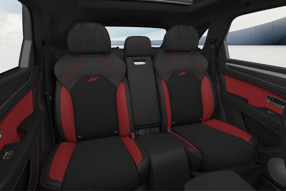 بنتلي بينتايجا Rear Seats