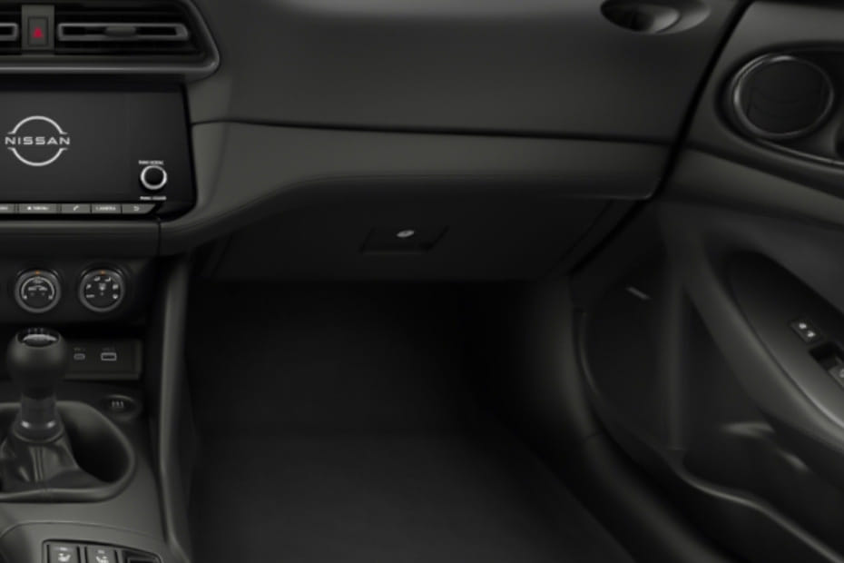 Nissan Z Glove Box