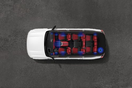 نيسان باترول  Front And Rear Seats Together