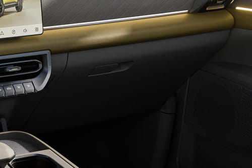 نيسان فرونتير برو Glove Box