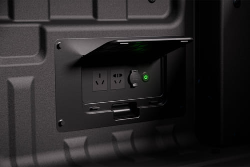 Power Accessories Outlet View of نيسان فرونتير برو