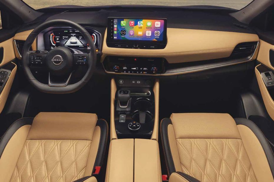 Dashboard View of اكس تريل