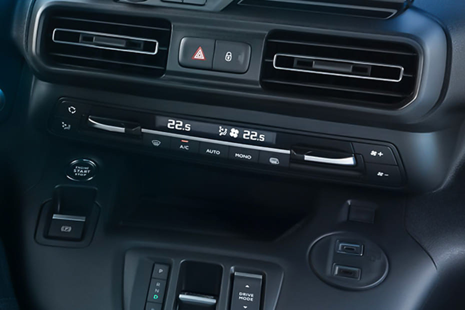 Front AC Controls of Peugeot Partner