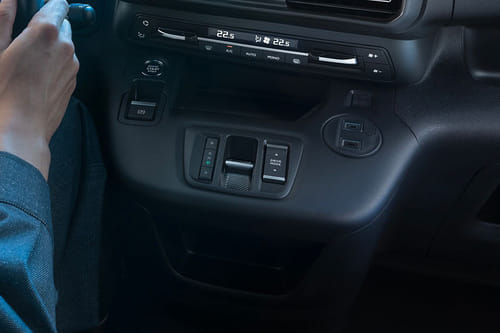 Power Accessories Outlet View of Peugeot Partner