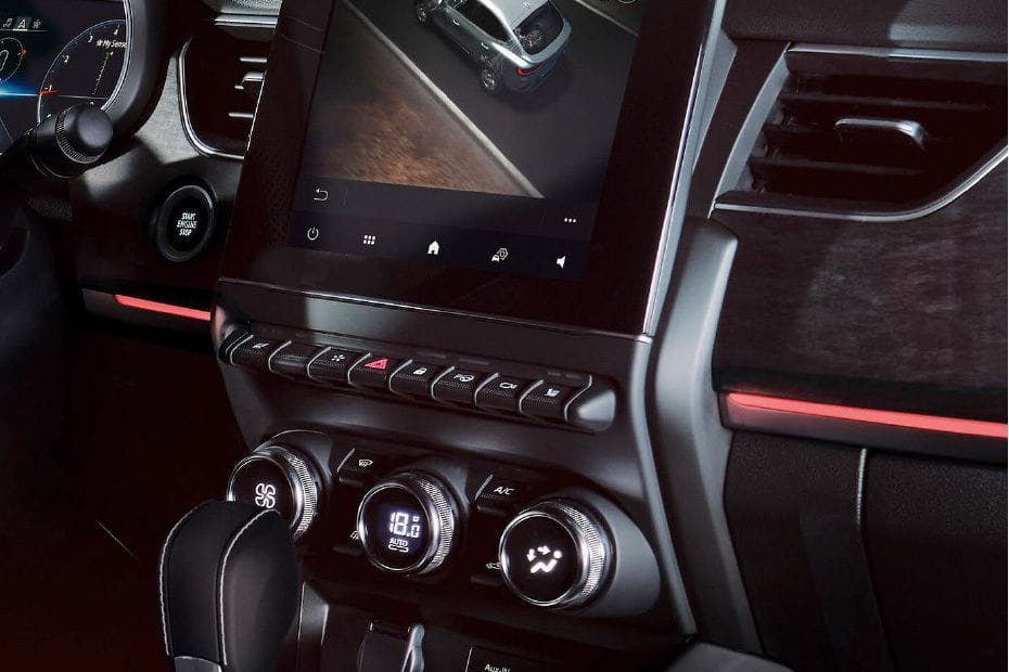 Front AC Controls of Renault Arkana