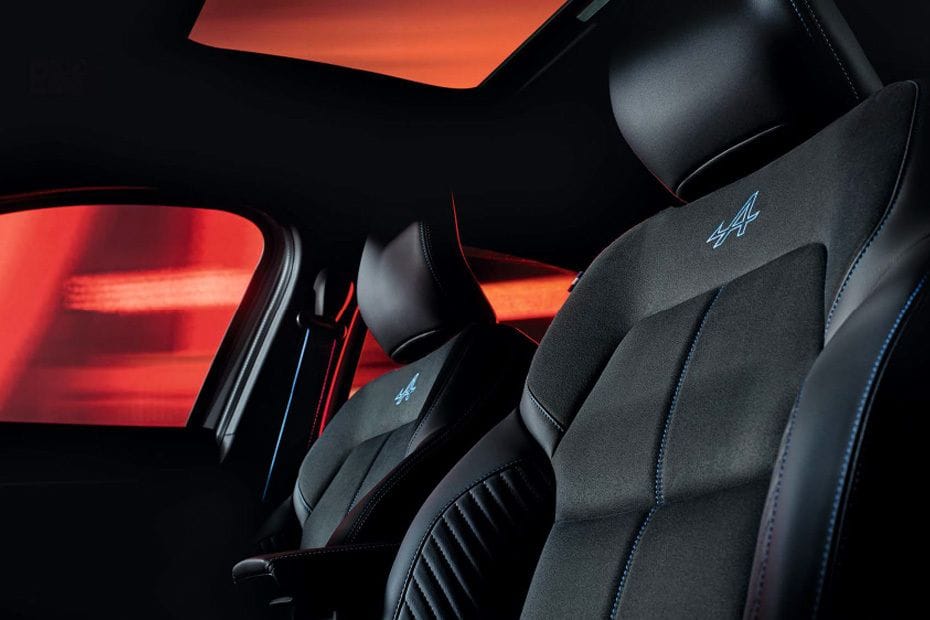 Arkana Front Seats