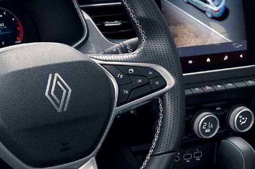 رينو أركانا Multi Function Steering