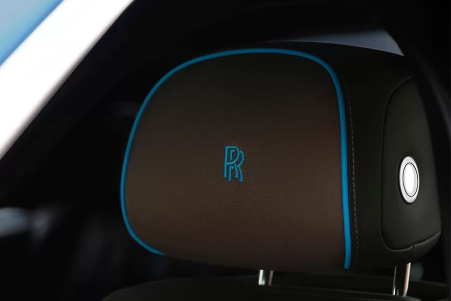 غوست Front Seat Headrest