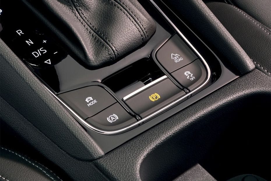 Center Controls of سكودا كارووك