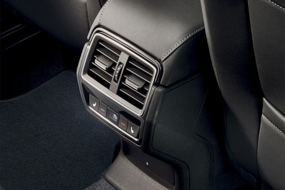كارووك Rear AC Controls