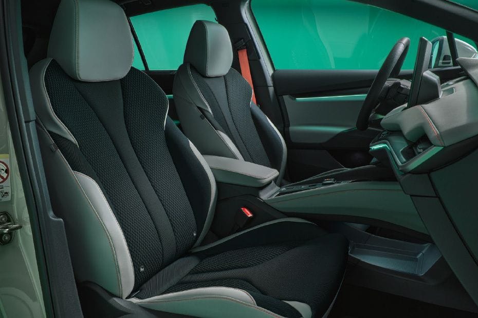 إيلروك Front Seats