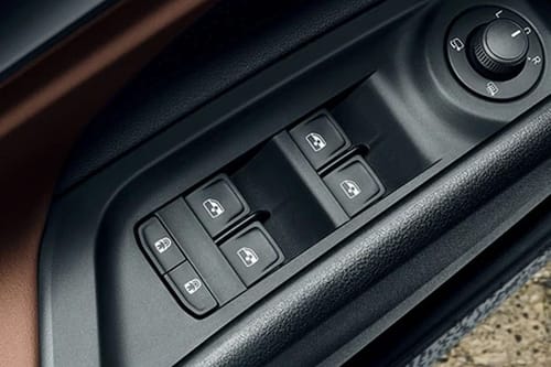 سكودا إينياك كوبيه Drivers Side In Side Door Controls
