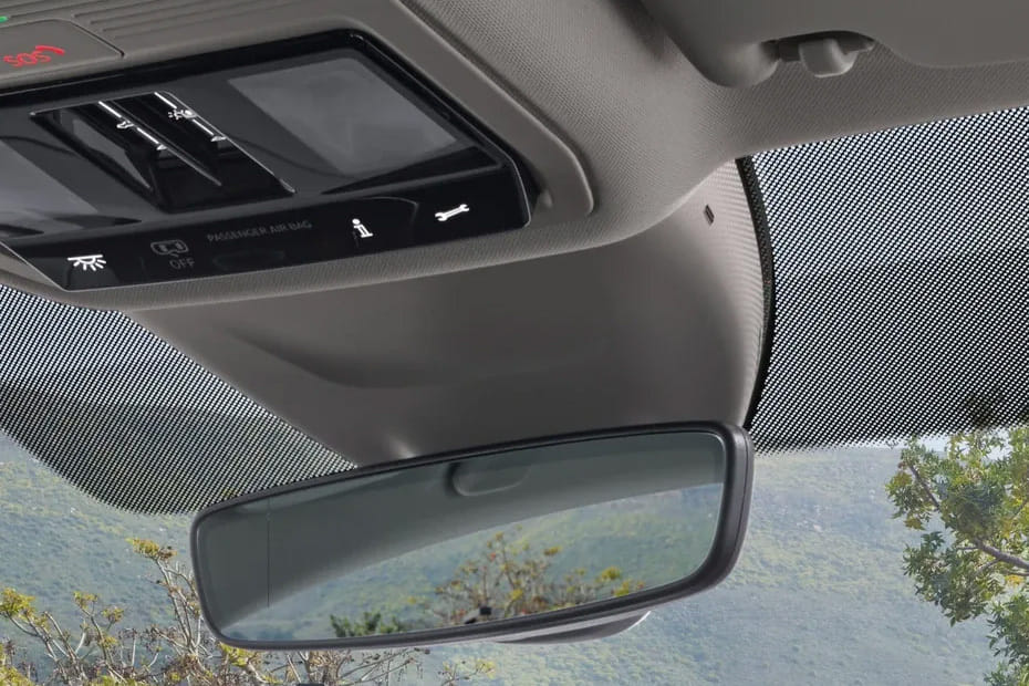 اوكتافيا Courtesy Lamps