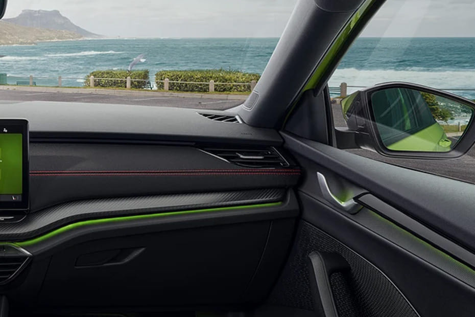 أوكتافيا آر إس Front Side Ac Vents