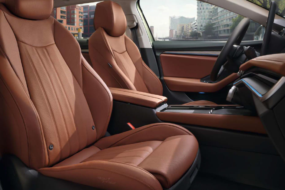 Superb Wagon Front Seats