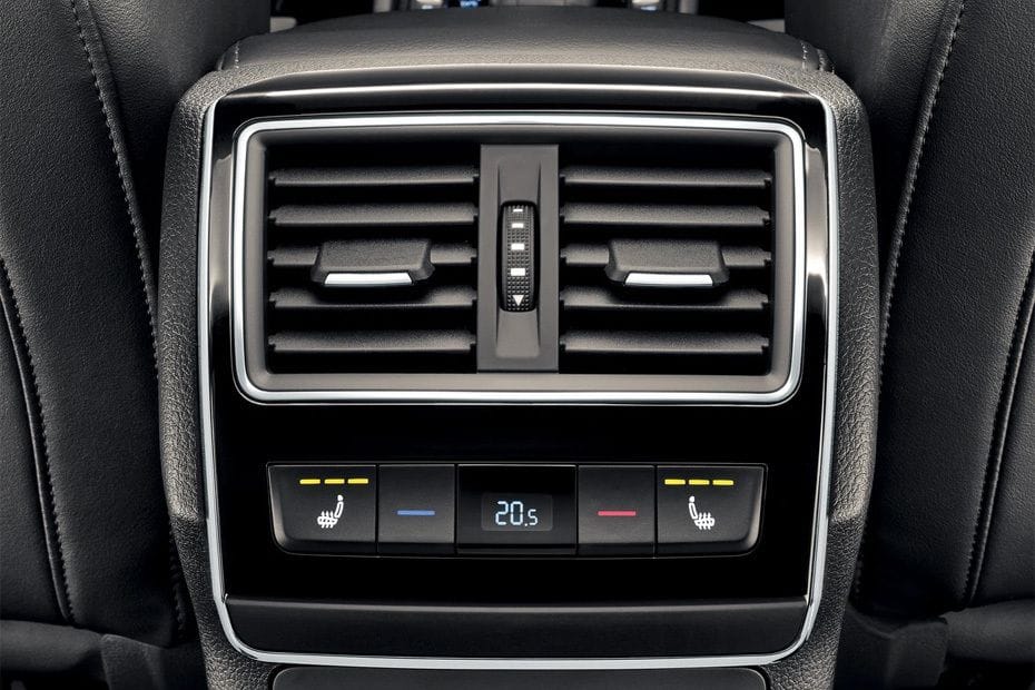 سوبيرب Rear AC Controls