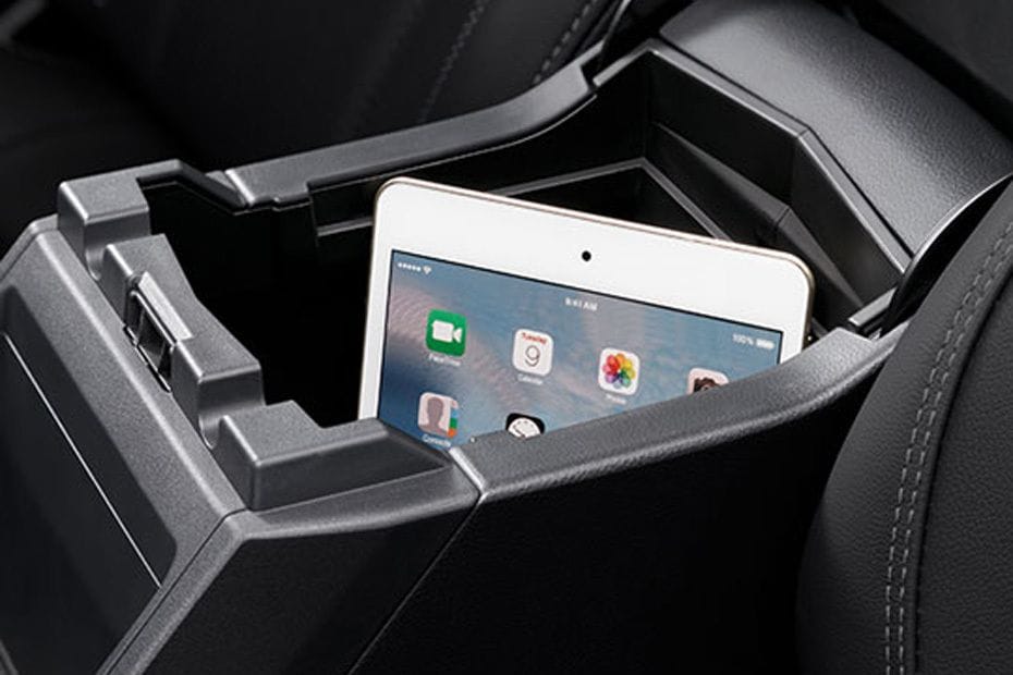 Forester Front Center Divider